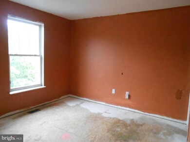 703 W Cherry Blossom Way, Baltimore, MD 21201 - photo 6