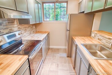 3400 25th Ave W unit 101, Seattle, WA 98199 - photo 5