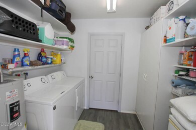 13815 N 30Th Dr-4