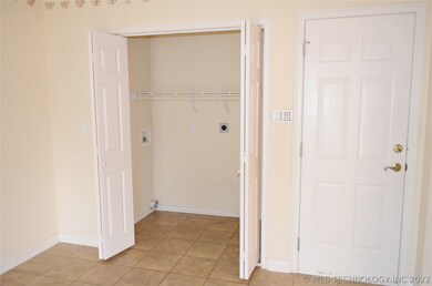 210 E Duncan St, Jenks, OK 74037 - photo 7