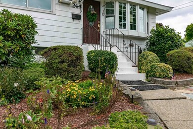 244 Saint Nicholas Ave, Worcester, MA 01606 - photo 2