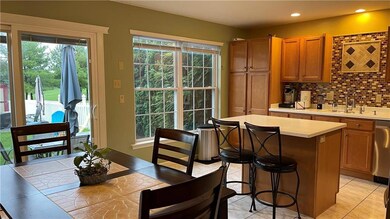 1613 Greystone Cir, Alburtis, PA 18011 - photo 6