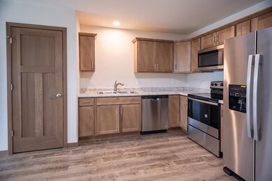 925 Green Pastures Trail, Plover, WI 54467 - photo 6