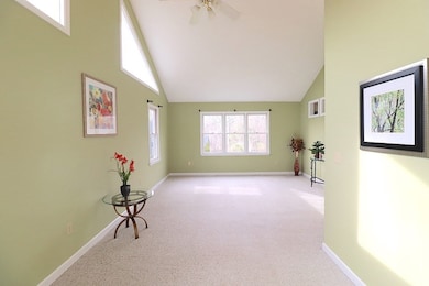 26 Hillando Dr, Shrewsbury, MA 01545 - photo 4