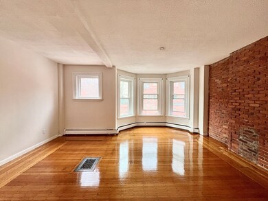 104 Saint Botolph St unit 3, Boston, MA 02115 - photo 2