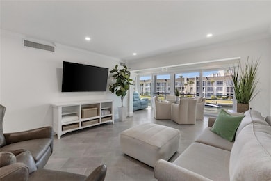 4390 Exeter Dr unit 206, Longboat Key, FL 34228 - photo 3