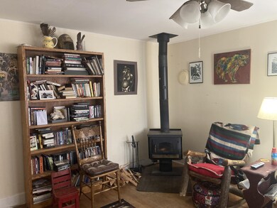 6Webb living