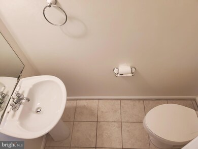 7623 Monitor Ct, Manassas, VA 20109 - photo 5