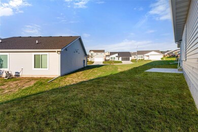 4316 Grover Woods Ln, Des Moines, IA 50317 - photo 5