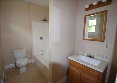 86 Bucklin St, Pawtucket, RI 02861 - photo 7