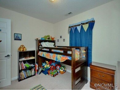 103 Telfare Ln, Asheville, NC 28803 - photo 5
