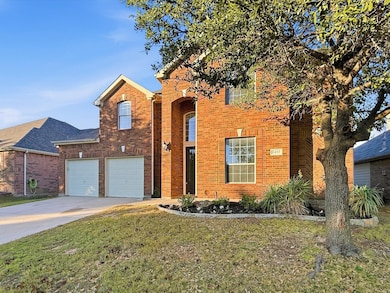 3257 Button Bush Dr, Fort Worth, TX 76244 - photo 3