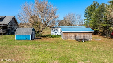2453 Ellejoy Rd, Walland, TN 37886 - photo 5