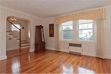 8 Lorraine Rd, Medford, MA 02155 - photo 6