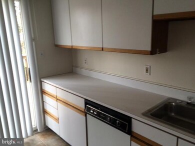 3023 Temple Gate Rd, Baltimore, MD 21209 - photo 3