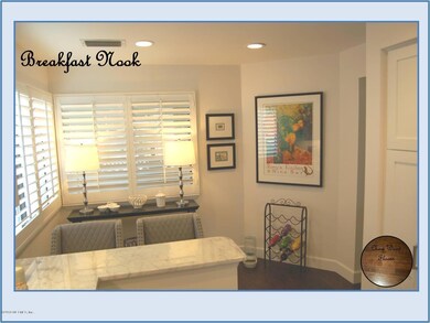 8 Breakfast Nook