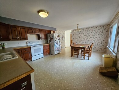 10 June Ave, Webster, MA 01570 - photo 7
