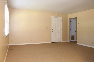 Spacious living room