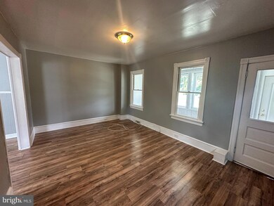 709 Crown Point Rd unit A, Westville, NJ 08093 - photo 4