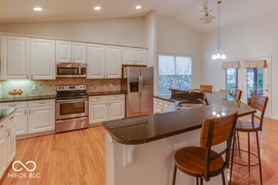 15097 Newburyport Dr, Fishers, IN 46040 - photo 3