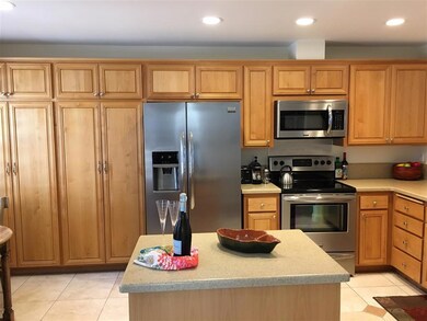 8639 Circle r Course Ln, Escondido, CA 92026 - photo 4