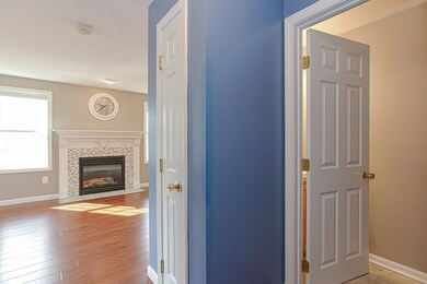 37 Nutmeg Dr, Worcester, MA 01603 - photo 6