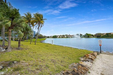 The Beach Club at Fontainebleau Park unit E207, Miami, FL 33172 - photo 5