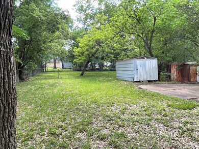 8314 Findlay St, Houston, TX 77017 - photo 6