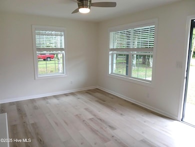 9166 Green Loop Living Room.2