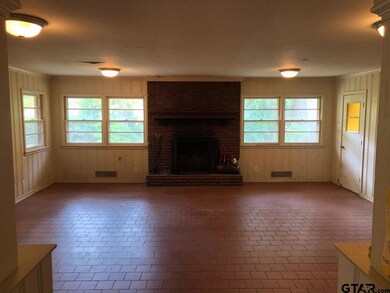 3331 3331 Dinah Ln, Tyler, TX 75701 - photo 5