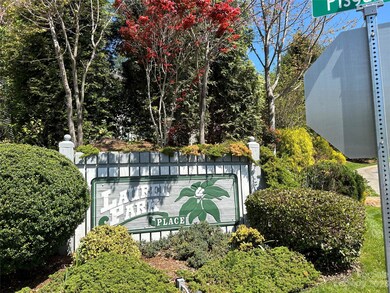 Laurel Park Place Entrance