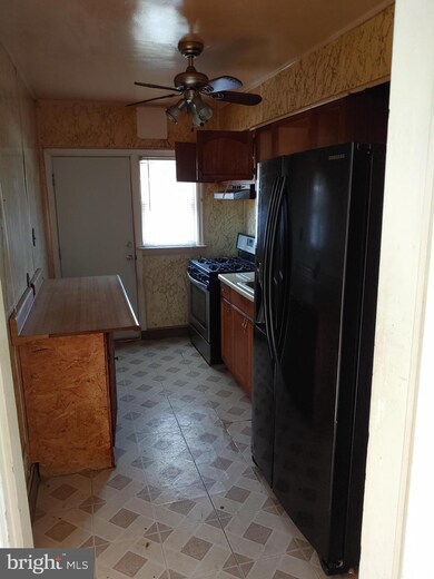 4216 Towanda Ave, Baltimore, MD 21215 - photo 4