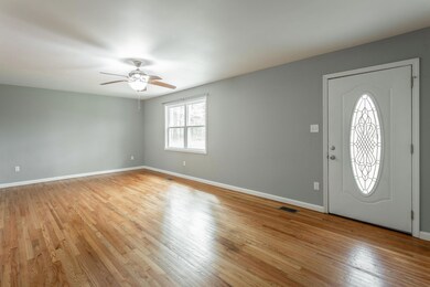 483 E Rogers Rd, La Fayette, GA 30728 - photo 7