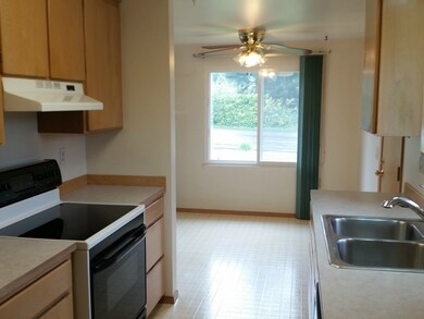 24841 16th Ave S, Des Moines, WA 98198 - photo 6