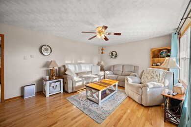 4007 Little Joe St, Camargo, KY 40353 - photo 5