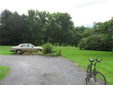 Driveway facing the Chestnut Ridge.