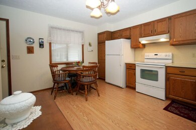 002-Kalamazoo-Real-Estate-4906-Weston