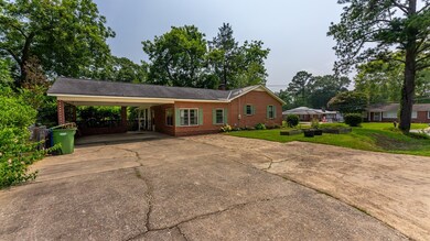 corner lot with driveway carport
