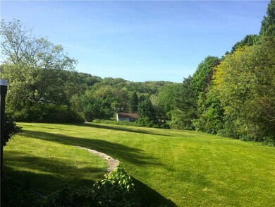 4 Old Pound Hill Rd, North Smithfield, RI 02896 - photo 4