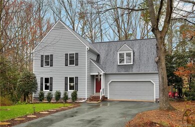 Woodlake features a 1700 acre reservoir, outdoor a