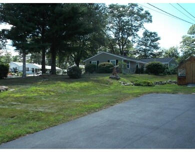 44 Roslyn Rd, Brockton, MA 02302 - photo 3