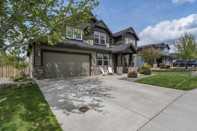 4887 SW Umatilla Ave, Redmond, OR 97756 - photo 2