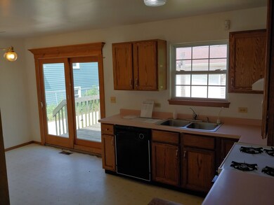 1931 W Dugdale Rd, Waukegan, IL 60085 - photo 4