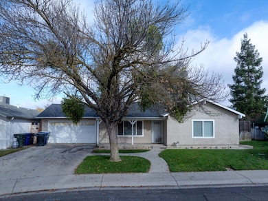 3249 Heatherwood Ct, Modesto, CA 95354 - photo 3