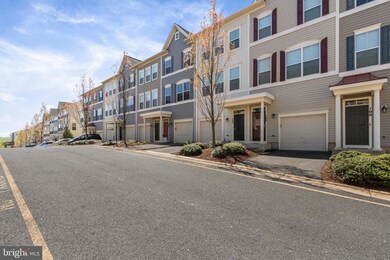 104 Shamrock Dr unit 13108, Stafford, VA 22556 - photo 2