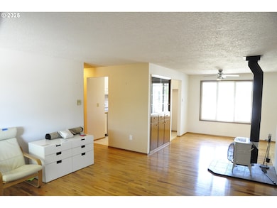 1770 Thompson Rd, Woodburn, OR 97071 - photo 7