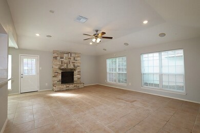 16715 Dew Drop Ln, Houston, TX 77095 - photo 3