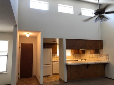 1172 S 5th Ave, Kingsburg, CA 93631 - photo 6