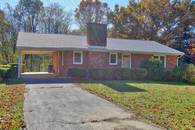 558 Seminole Dr, Madison Heights, VA 24572 - photo 2