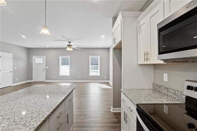 519 Kelly Cir, Asheboro, NC 27203 - photo 5